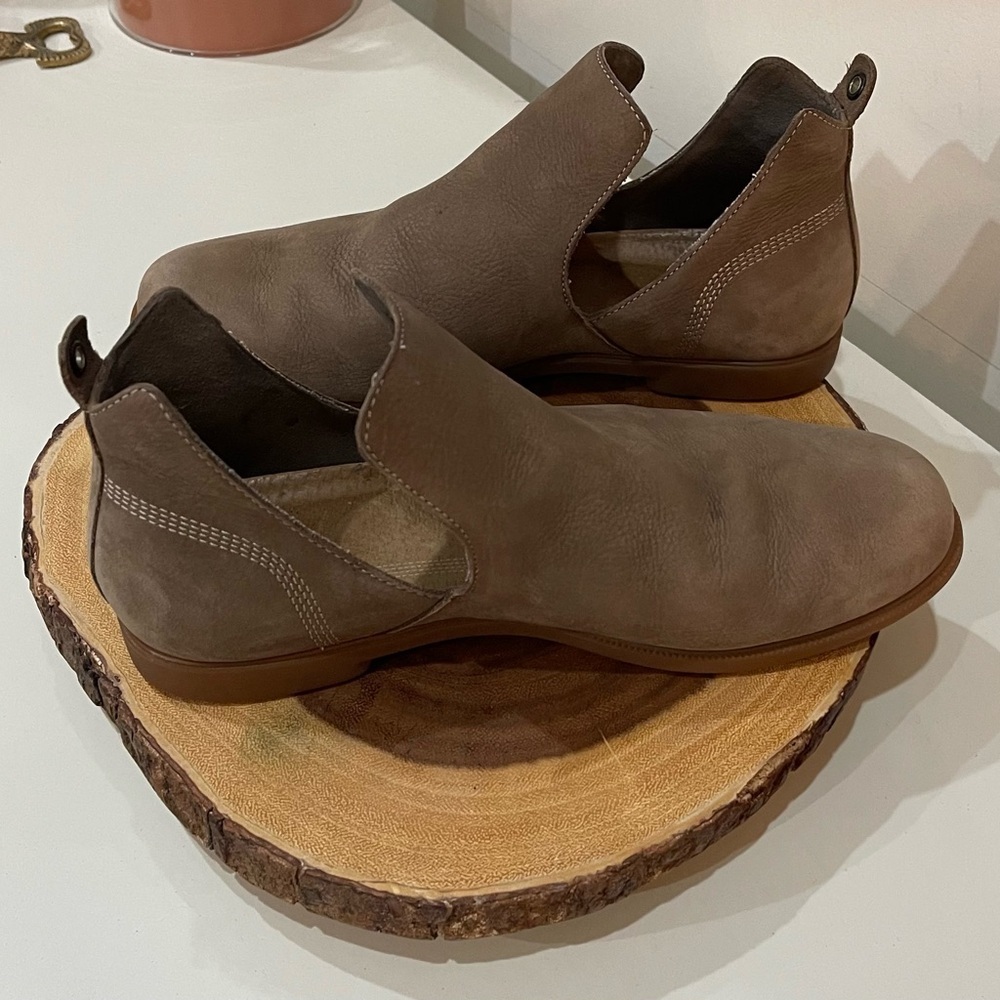 KODIAK Women's Brown Low Rider V-Cut Leather Booties Boots US size 8.5 brown - Picture 2 of 6